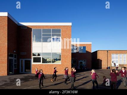 Mundella Primary School, Sheffield. Willmott Dixon hat eine neue Erweiterung für Mundella Primary School in Sheffield mit mehreren neuen classroo gebaut Stockfoto