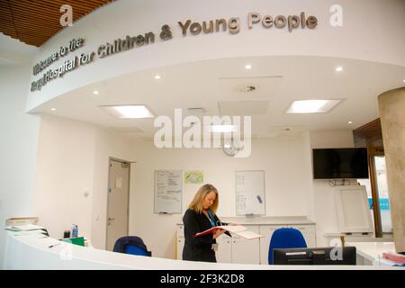 Medienvorschau des neuen Royal Hospital for Children & Junge Leute bei Little France 25/06/19 Stockfoto