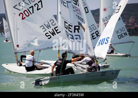 Laser Standard Men's U21 World & European Championships 2013 und Laser Radial Women's U21 World & European Championships 2013, Ungarn, Plattensee - 21/07/2013 - Foto Gabor TURCSI / DPPI - Stockfoto