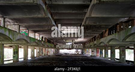 St. Peter's Seminary, Cardross. Klasse A aufgeführt. Architekten - Gillespie, Kidd & Coia (Andy McMillan & ISI Metzstein). Abgeschlossen 1966.Geschlossen 1980. Stockfoto