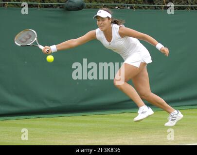 WIMBLEDON 2007 6TH TAG 30/6/07.A.IVANOVIC WÄHREND IHRES SPIELS MIT A.REZAI. BILD DAVID ASHDOWN Stockfoto