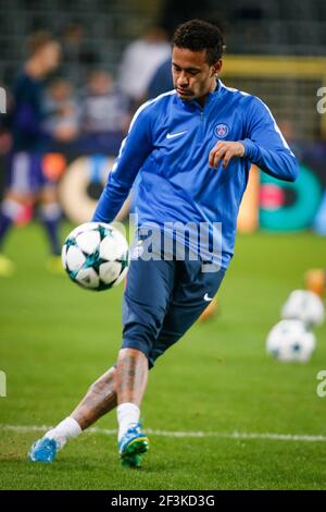 Neymar von Paris Saint Germain erwärmt sich vor der UEFA Champions League, Gruppe B Fußballspiel zwischen RSC Anderlecht und Paris Saint-Germain am 18. Oktober 2017 im Constant Vanden Stock Stadium in Brüssel, Belgien - Foto Geoffroy Van der Hasselt / DPPI Stockfoto