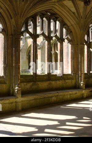 Lacock Abbey, einst Heimat von William Fox Talbot of Photography Fame, Wiltshire, England Stockfoto