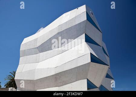 Seitenaufhebung der eckigen Struktur, Vodafone Headquarter Gebäude, Porto, Portugal (fertiggestellt 2010) Stockfoto
