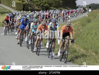 RADFAHREN - TOUR DE ROMANDIE 2007 - LUCENS (SUI) - 01 BIS 06/05/2007 - ETAPPE 2 - LA CHAUX-DE-FONDS > LUCENS FOTO: GERARD BERTHOUD / DPPI ILLUSTRATION Stockfoto