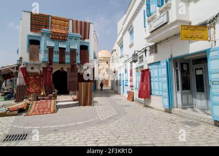 Hauptplatz der Medina, Heilige Stadt Kairouan, Tunesiens heiligste Moschee, Moschee Okba, auch bekannt für seine Teppiche, Tunesien Stockfoto