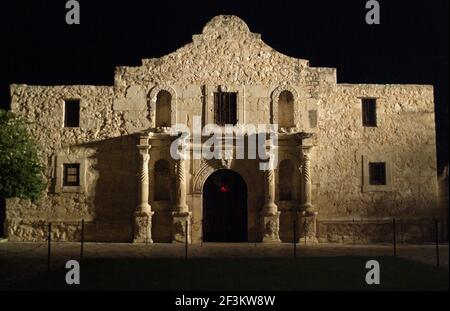 Die Alamo Mission, Schauplatz der berühmten Schlacht der Texas Revolution, Februar-März 1836, San Antonio, Texas, USA Stockfoto