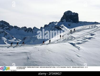 ALPINISMUS SKIFAHREN - PIERRA MENTA 2009 - ARECHES BEAUFORT (FRA) - 12 BIS 15/03/2009 - FOTO : GERARD BERTHOUD / DPPI ILLUSTRATION Stockfoto