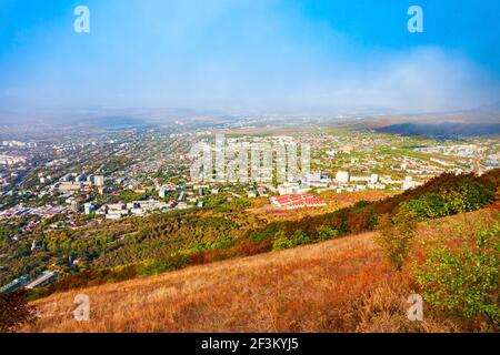 Pyatigorsk Stadtzentrum Luftpanorama. Pyatigorsk ist eine Kurstadt in kaukasischen Mineralwässern Region, Stawropol Region in Russland Stockfoto