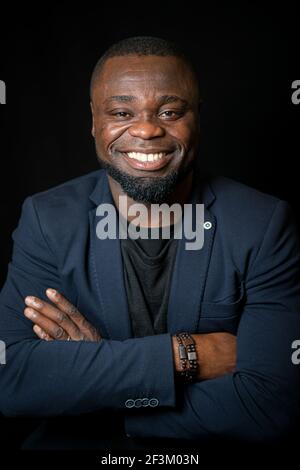 Portrait des ehemaligen deutschen Fußball-Spieler, Trainer und Manager Gerald Asamoah Stockfoto