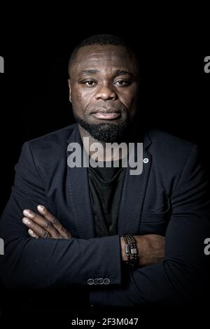 Portrait des ehemaligen deutschen Fußball-Spieler, Trainer und Manager Gerald Asamoah Stockfoto