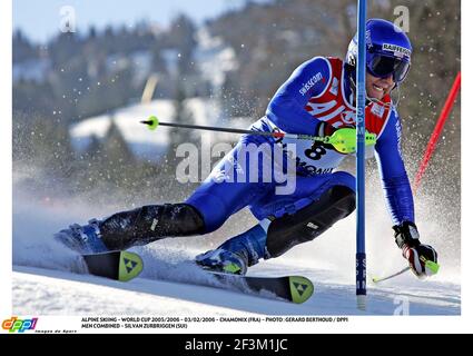 ALPINSKI - WM 2005/2006 - 03/02/2006 - CHAMONIX (FRA) - FOTO : GERARD BERTHOUD / DPPI MÄNNER KOMBINIERT - SILVAN ZURBRIGGEN (SUI) Stockfoto