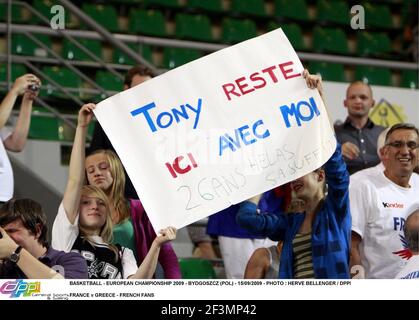 BASKETBALL - EUROPAMEISTERSCHAFT 2009 - BYDGOSZCZ (POL) - 15/09/2009 - FOTO : HERVE BELLENGER / DPPI FRANKREICH / GRIECHENLAND - FRANZÖSISCHE FANS Stockfoto