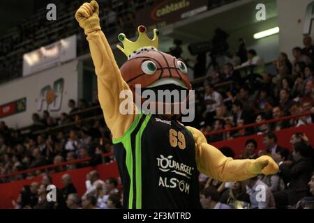 BASKETBALL - EUROLEAGUE 2009/2010 - VILLEURBANNE (FRA) - 25/11/2009 - FOTO : HERVE BELLENGER / DPPI ASVEL / KK ZAGREB - ASTROKING (ASVEL) Stockfoto