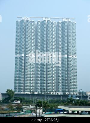 Das Yat Tung Estate ist ein riesiges Hochhaus, Wohngebiet von Lantau Island, in der Hong Kong Specialist Administrative Region. Aufnahme 23,12,2009 Stockfoto