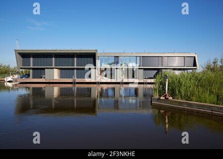 Wohnsiedlung am Neusiedler See, Neusiedl am See, Burgenland, Österreich Stockfoto