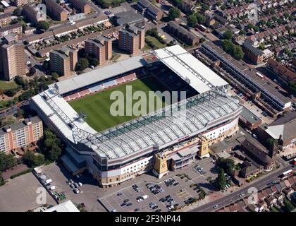 UPTON PARK, London. Luftaufnahme von Boleyn Ground, der Heimat von West Ham United FC seit 1904. Fotografiert im Jahr 2009. Stockfoto