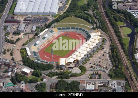 DON VALLEY STADIUM, SHEFFIELD. Luftaufnahme. Dieses Leichtathletikstadion wurde 1990 fertiggestellt, um die World Student Games 1991 auszurichten und ist die Heimat von t Stockfoto