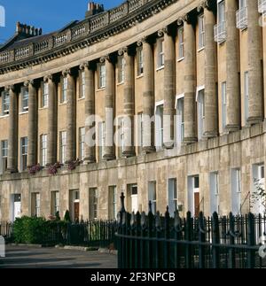 THE ROYAL CRESCENT, BATH. Außenseite der Nummern 4 - 8. Regency-Architektur von John Nash. Stockfoto