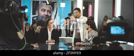 Envoyés très spéciaux Jahr : 2009 Frankreich Regie : Frédéric Auburtin Serge Hazanavicius Stockfoto