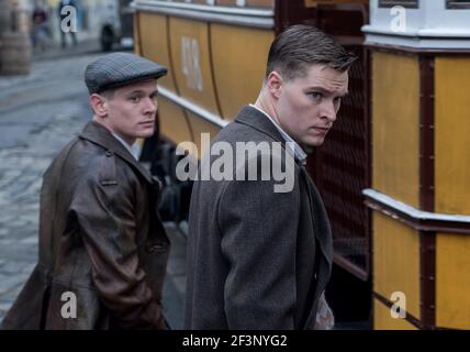 Hhhhh der Mann mit dem eisernen Herzen Jahr : 2017 Frankreich / GB / Belgien / USA Regie : Cedric Jimenez Jack O Connell, Jack Reynor Foto: Bruno Calvo Legende Films Stockfoto