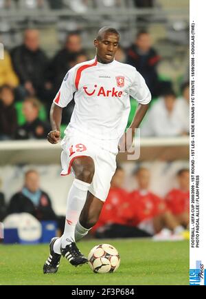 FUSSBALL - UEFA CUP 2008/2009 - 1ST RUNDE - 1ST LEG - STADE RENNAIS / FC TWENTE - 18/09/2008 - DOUGLAS (TWE) - FOTO PASCAL ALLEE / FLASH DRÜCKEN Stockfoto