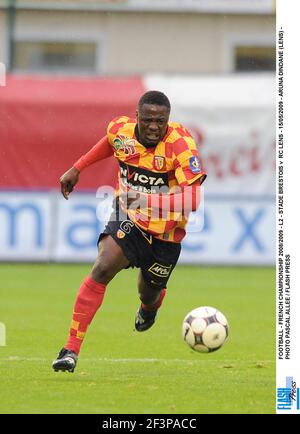 FUSSBALL - FRANZÖSISCHE MEISTERSCHAFT 2008/2009 - L2 - STADE BRESTOIS V RC-OBJEKTIV - 15/05/2009 - ARUNA DINDANE (OBJEKTIV) - FOTO PASCAL ALLEE / FLASH DRÜCKEN Stockfoto