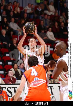 KORBBALL - SEMAINE DES AS 2007 - NANCY (FRA) - TAG 1 - 08/02/2007 - FOTO : PASCAL ALLEE / HOT SPORTS / DPPI STRASBOURG V LE MANS - (13) CHUCK EIDSON (STRASSBURG) Stockfoto