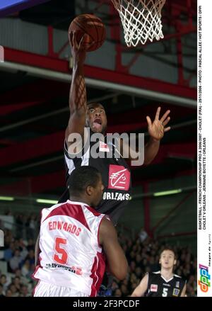 BASKETBALL - FRANZÖSISCHE MEISTERSCHAFT PRO A 2006/2007 - CHOLET (FRA) - 25/11/2006 - FOTO : PASCAL ALLEE / HOT SPORTS / DPPI CHOLET V ORLEANS - JERMAINE BOYETTE / ORLEANS Stockfoto