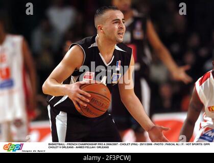 BASKETBALL - FRANZÖSISCHE MEISTERSCHAFT PRO A 2006/2007 - CHOLET (FRA) - 25/11/2006 - FOTO : PASCAL ALLEE / HOT SPORTS / DPPI CHOLET V ORLEANS - AHMED FELLAH / ORLEANS Stockfoto