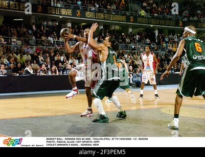 BASKETBALL - SEMAINE DES AS 2008 - TOULON (FRA) - 07 BIS 10/02/2008 - 1/2 - 09/02/08 FOTO : PASCAL ALLEE / HOT SPORTS / DPPI CHOLET (SIEGER) V ASVEL - GESAMTANSICHT Stockfoto