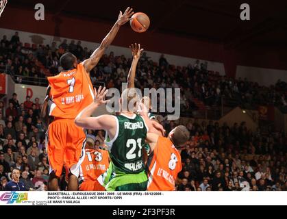 BASKETBALL - EUROLEAGUE 2008 / 2009 - LE MANS (FRA) - 03/12/2008 - FOTO : PASCAL ALLEE / HOT SPORTS / DPPILE MANS V MALAGA Stockfoto