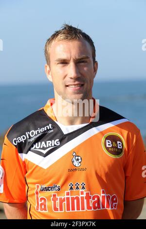 FUSSBALL - FRANZÖSISCHE MEISTERSCHAFT 2009/2010 - L1 - FC LORIENT PRÄSENTATION - 4/10/2009 - FOTO PASCAL ALLEE / FLASH DRÜCKEN - MAXIME BACA Stockfoto