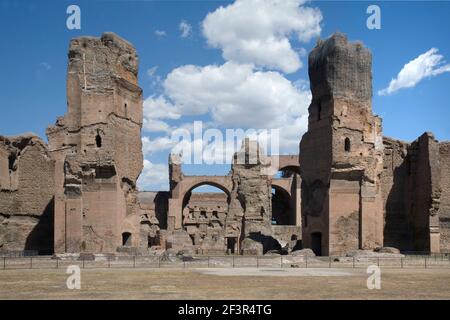 212 bis 216 unter Kaiser Caracalla erbaut, Rom, Caracalla-Thermen (lat. Thermae Antoninianae) Stockfoto