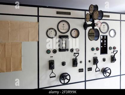 Schalttafel zum Stromabgleich, Engelskirchen, ehemalige Baumwollspinnerei Ermen & Engels, LVR-Industriemuseum Stockfoto