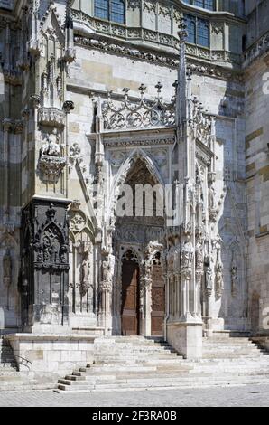 Hauptportal, Regensburg, Dom St. Peter Stockfoto