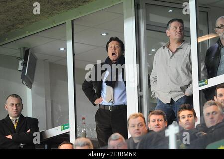 FUSSBALL - FRANZÖSISCHE MEISTERSCHAFT 2010/2011 - L2 - FC NANTES V ES TROYES - 17/01/2011 - FOTO PASCAL ALLEE / DPPI – WALDEMAR KITA (PRÄSIDENT VON NANTES) Stockfoto