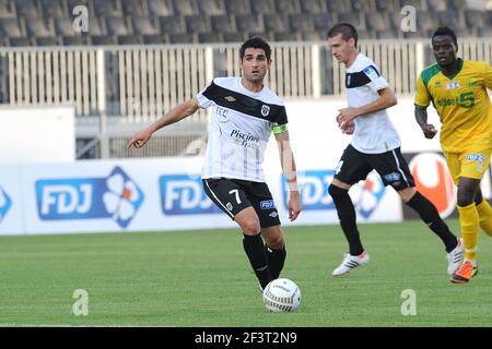 FUSSBALL - FRANZÖSISCHER LIGAPOKAL 2012/2013 - 1ST RUNDEN - SCO ANGERS / FC NANTES - 07/08/2012 - FOTO PASCAL ALLEE / DPPI - OLIVIER AURIAC (SCO) Stockfoto