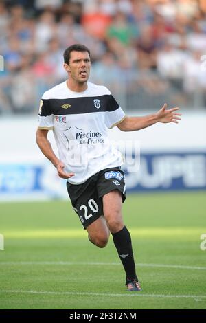 FUSSBALL - FRANZÖSISCHER LIGAPOKAL 2012/2013 - 1ST RUNDEN - SCO ANGERS / FC NANTES - 07/08/2012 - FOTO PASCAL ALLEE / DPPI - CHARLES DIERS (SCO) Stockfoto