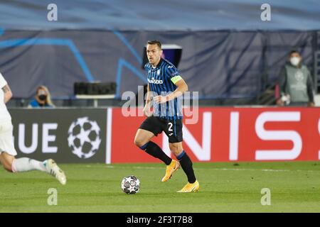 Madrid, Spanien. März 2020, 16th. Rafael Toloi (Atalanta) Fußball: UEFA Champions League Runde von 16 2nd Bein-Spiel zwischen Real Madrid CF 3-1 Atalanta BC im Estadio Alfredo Di Stefano in Madrid, Spanien . Quelle: Mutsu Kawamori/AFLO/Alamy Live News Stockfoto