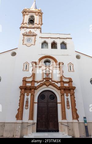 Eine vertikale Aufnahme der Pfarrei der Unbefleckten Empfängnis in Huelva, Andalusien, Spanien Stockfoto