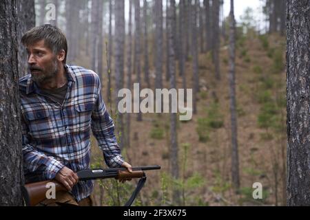 NIKOLAJ COSTER-WALDAU in DER STILLE (2020), Regie ROBIN PRONT. Quelle: Anova Pictures / Wildling Pictures / Album Stockfoto