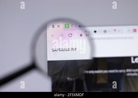 New York, USA - 18. März 2021: Samsung Pay Firmenlogo-Symbol auf Website, illustrative Editorial Stockfoto