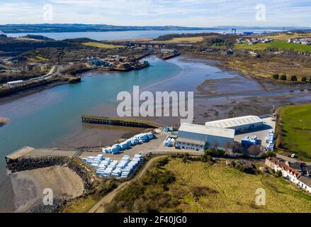 Luftaufnahme der Robertson Metals Recycling Werft, Inverkeithing Docks, Inverkeithing Fife, Schottland. Stockfoto