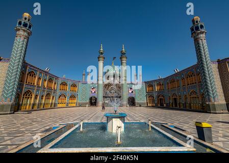 Heiliger Schrein von Imamzadeh Hilal ibn Ali in Aran va Bidgol, Kashan, Iran. Stockfoto