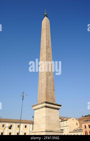 Italien, Rom, San Giovanni in Laterano, Obelisco Lateranense, der höchste und älteste Obelisk in Rom Stockfoto