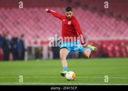 Emirates Stadium, London, Großbritannien. März 2021, 18th. UEFA Europa League Football, Arsenal gegen Olympiacos; Giorgos Masouras von Olympiakos während des Aufwärmphase Credit: Action Plus Sports/Alamy Live News Stockfoto