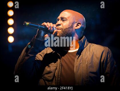 Posdnuos (Kelvin Mercer) von De La Soul spielt live auf der Bühne am 2. Tag des Camp Beestival 2014, Lulworth Castle - Dorset Stockfoto