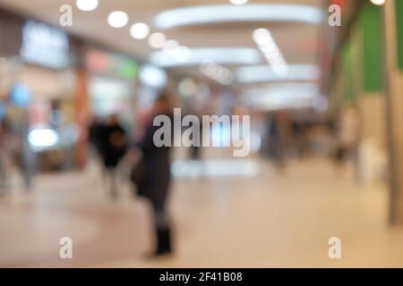 Unverschämtes Personal in der Business-Lobby des Flughafens Stockfoto