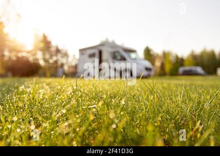 Familienurlaub reisen RV, Urlaub im Reisemobil, Caravan Auto Urlaub. Stockfoto